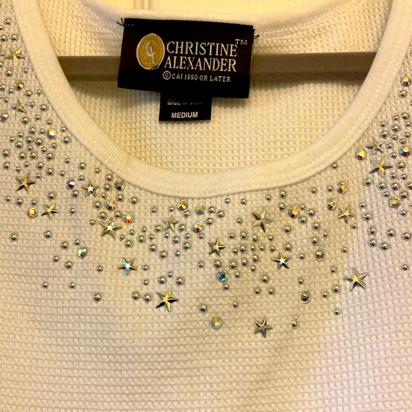 Embellished Waffle Tee in White - Picture 3 of 5